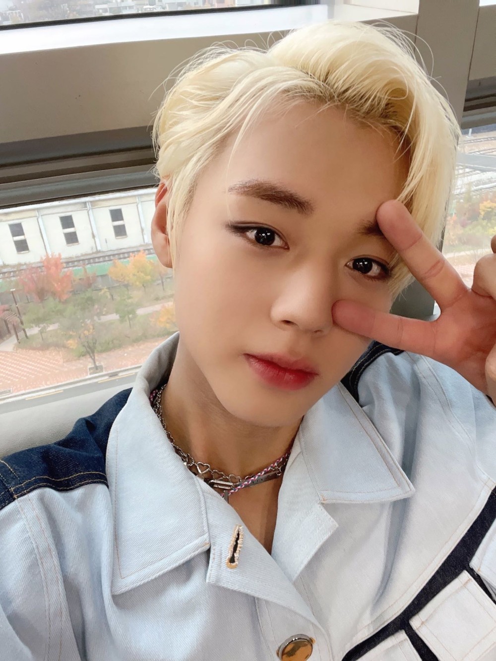 V Live V Live