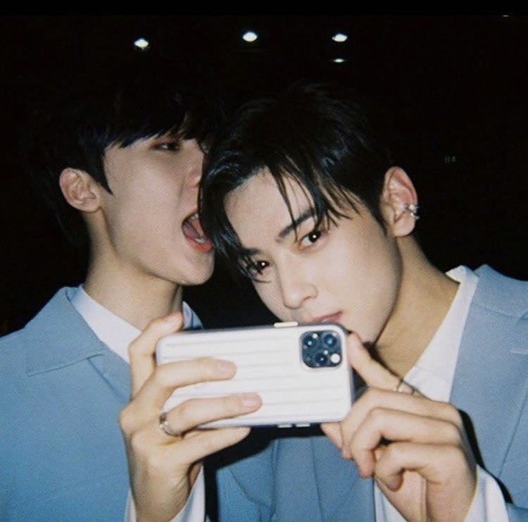 V Live V Live