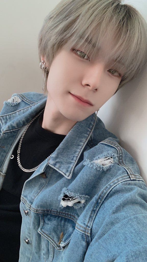 omega x jehyun