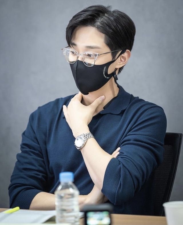 V Live