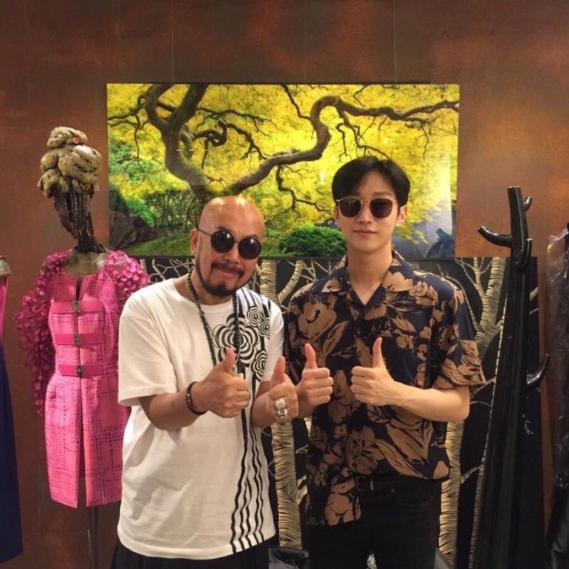 V Live