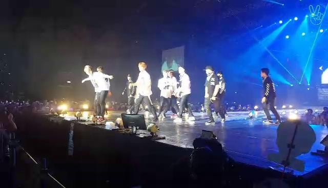 [STAGE] BTS Thailand concert <Boyz with Fun>