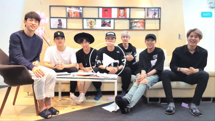 V Live Got7 Mission Clear Episode 4 Also when is jaebum going to stop wearing those sandals please make him stop. v live got7 mission clear episode 4