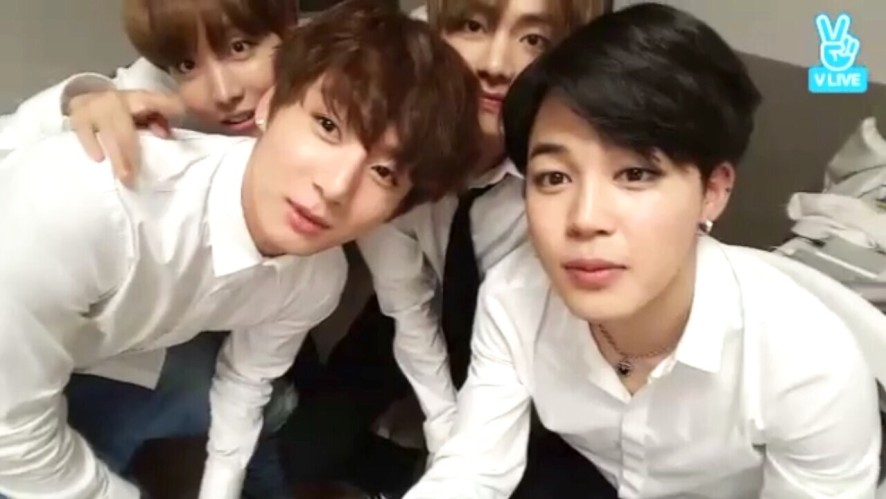 V LIVE - BTS Live in Paris