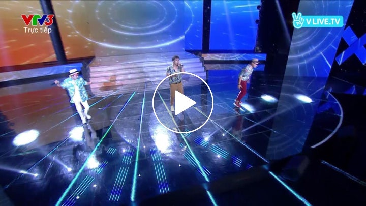 V LIVE - Coco Jamboo mashup Lady night - FOE