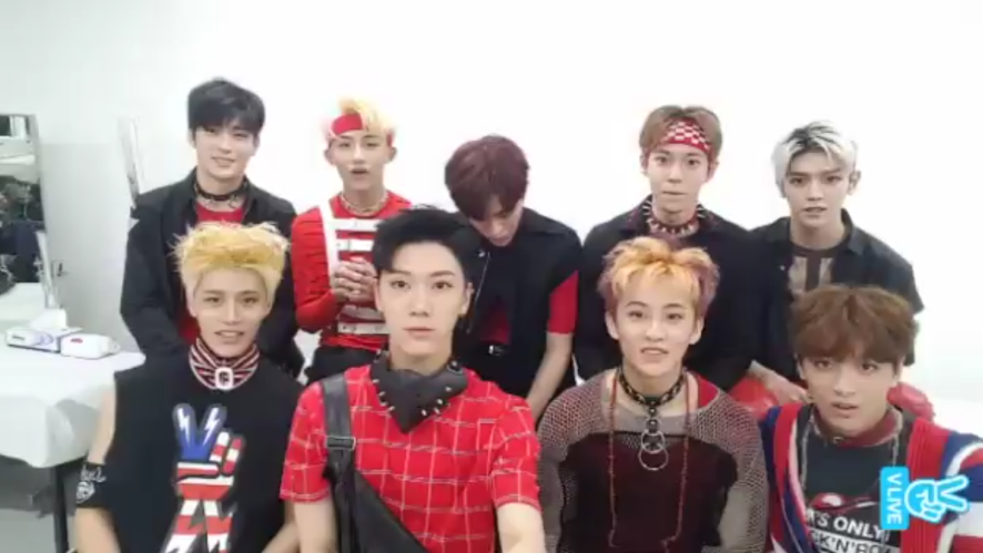 V LIVE - NCT LIVE SMTOWN 오사카 공연장 대기실!