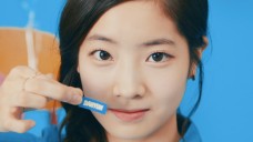 v live