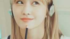 v live