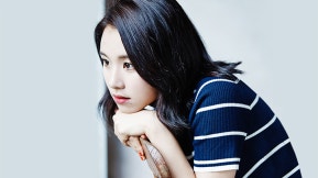 v live