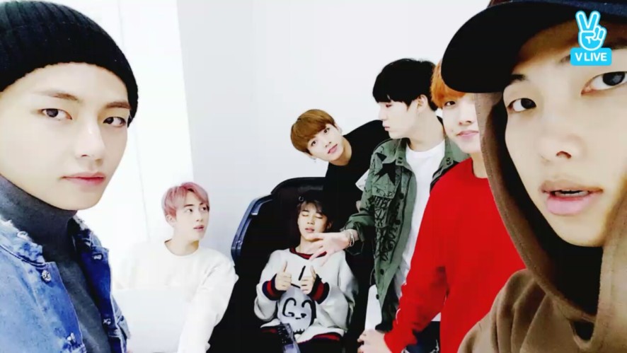 V LIVE - BTS Live : VLIVE 1st Aniversary gift🎁