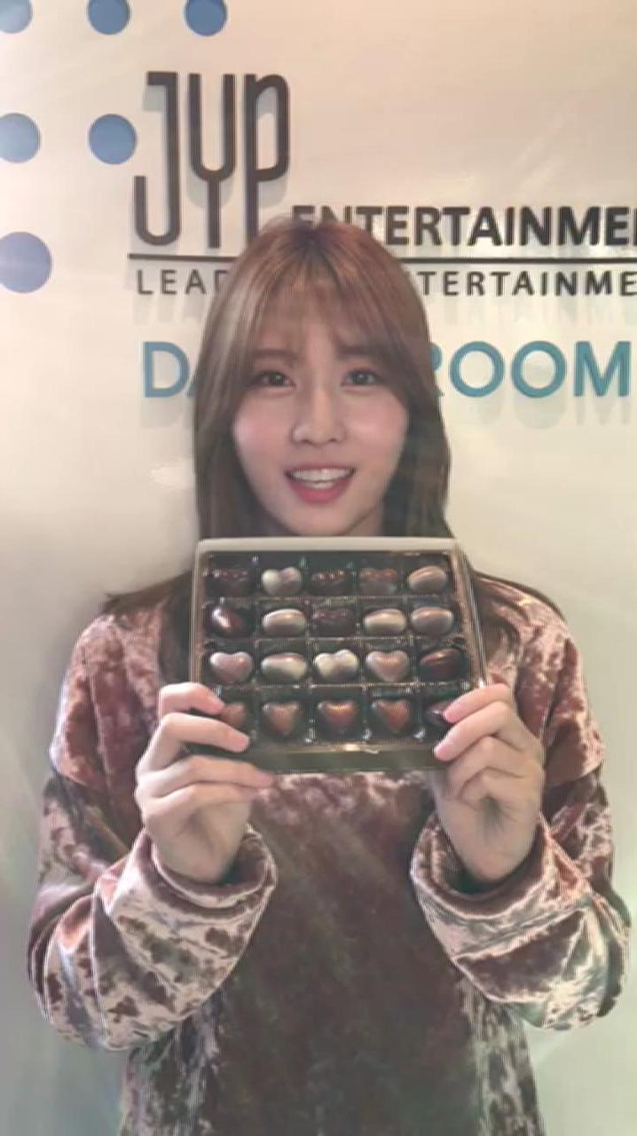 Valentine Day Message from MOMO
