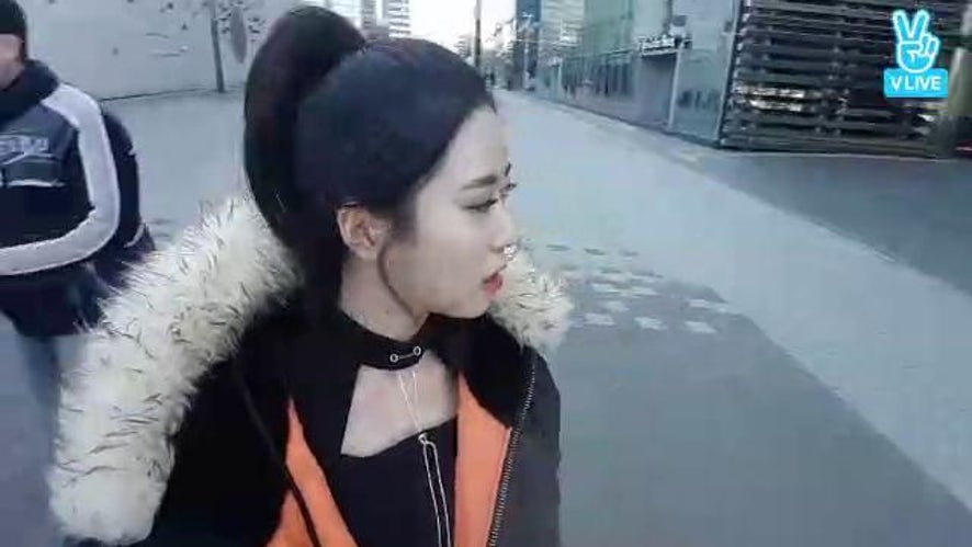 V LIVE - 브레이브걸스 하윤 브이앱!