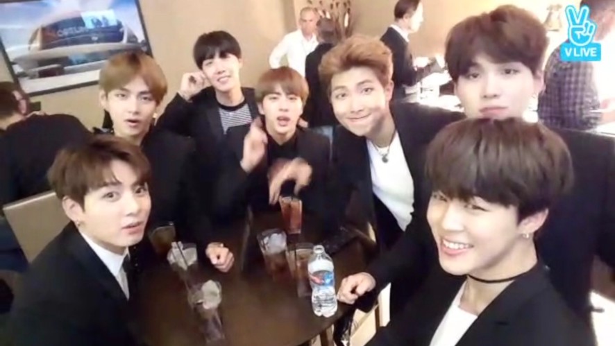 V LIVE - BTS in BBMAs