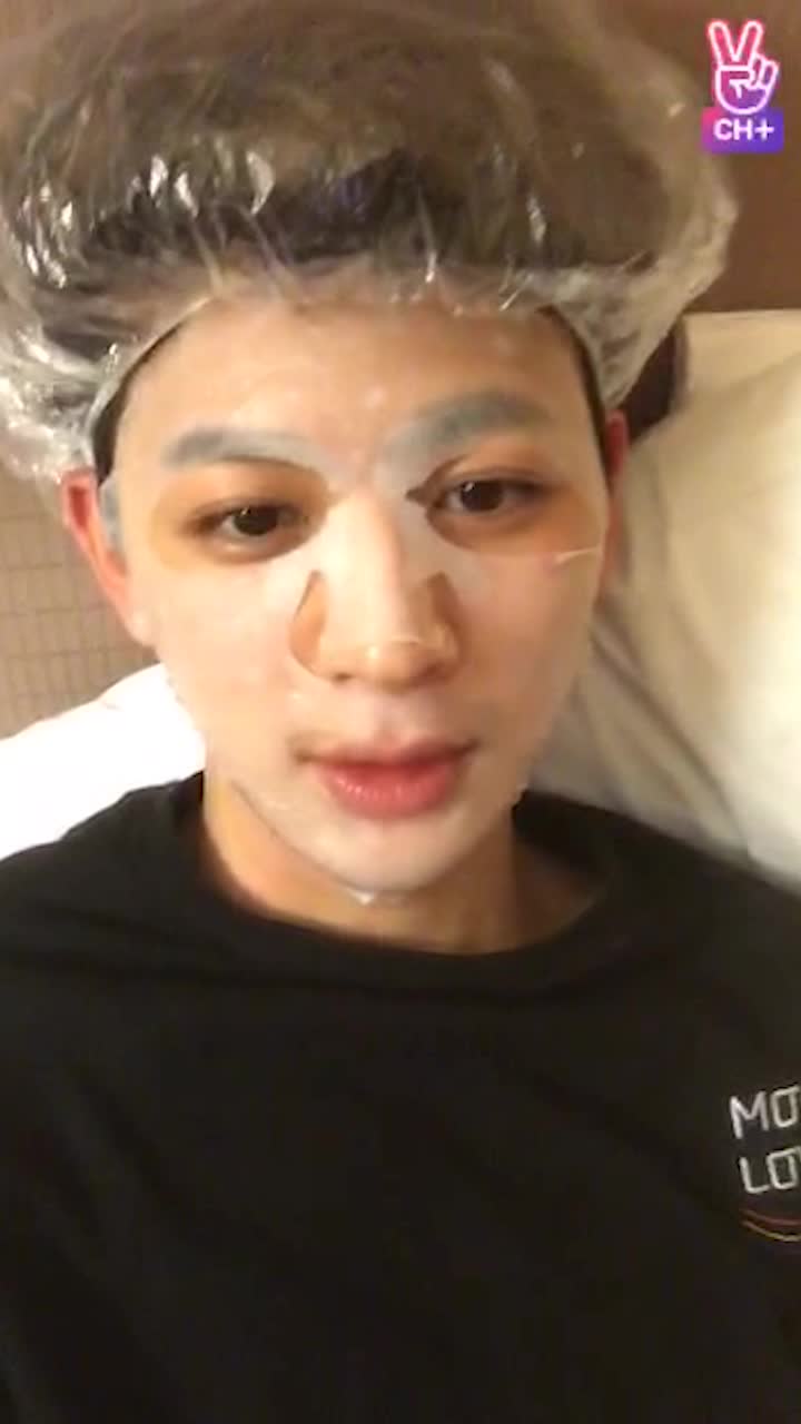 [CH+ mini replay] 팩방송~^^ Broadcasting with a face mask on~^^