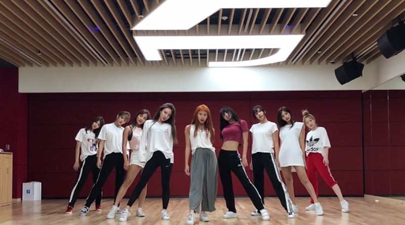 TWICE(트와이스) "Dance The Night Away" Dance Video (NEW JYP Practice Room Ver.)