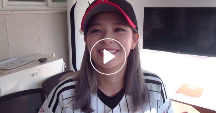 v live