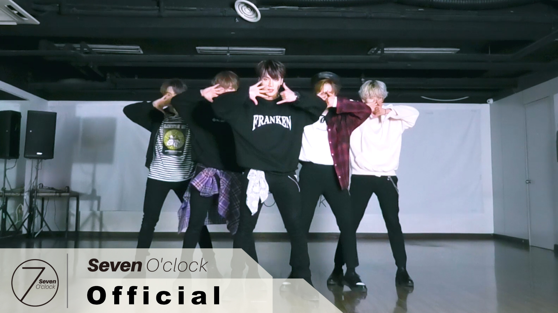 Imagini pentru [ì¸ë¸ì´í´ë½(Seven OâClock)] 'Searchlight' Choreography Practice Video