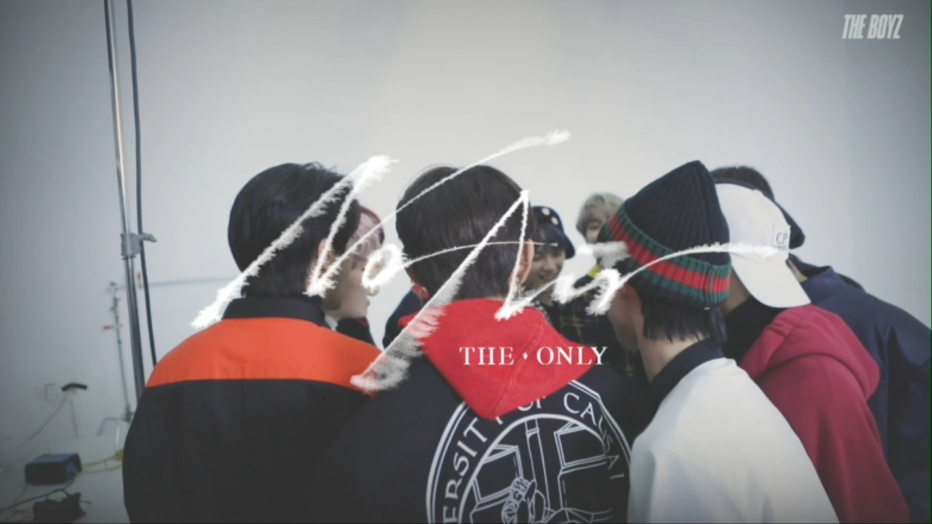 THE BOYZ (더보이즈) MINI ALBUM [THE ONLY] Jacket Making (In The Air ver.)