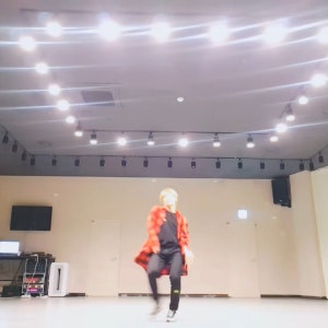 익산의 자랑답게 익산송에 맞춰 춤추는 케이팝의 미래🤣 MOMENT