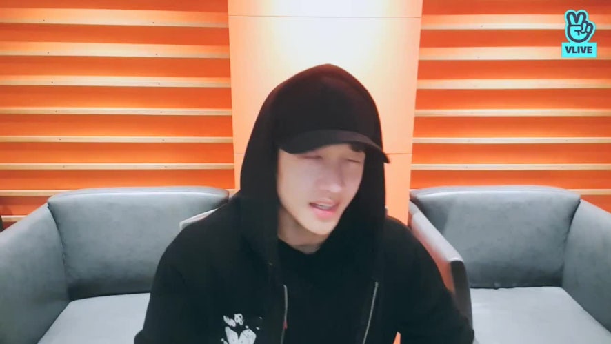 V LIVE - CHAN's Room Ep. 36