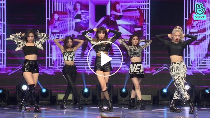 V Live Itzy Wannabe Live Premiere