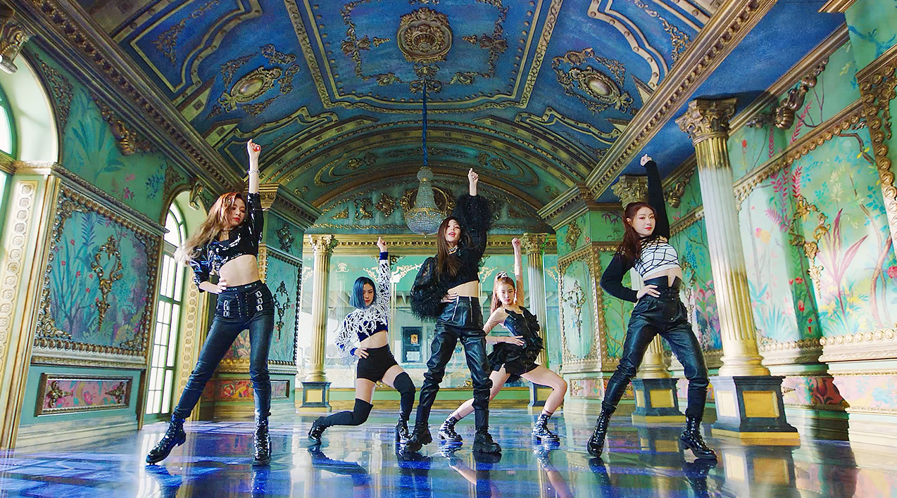 ITZY(있지) "WANNABE" Performance Video