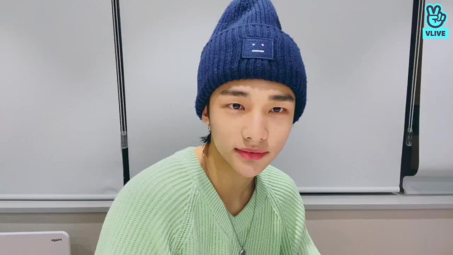 V LIVE - Hyunjin's_Every Moment_Is STAY🙈🐵