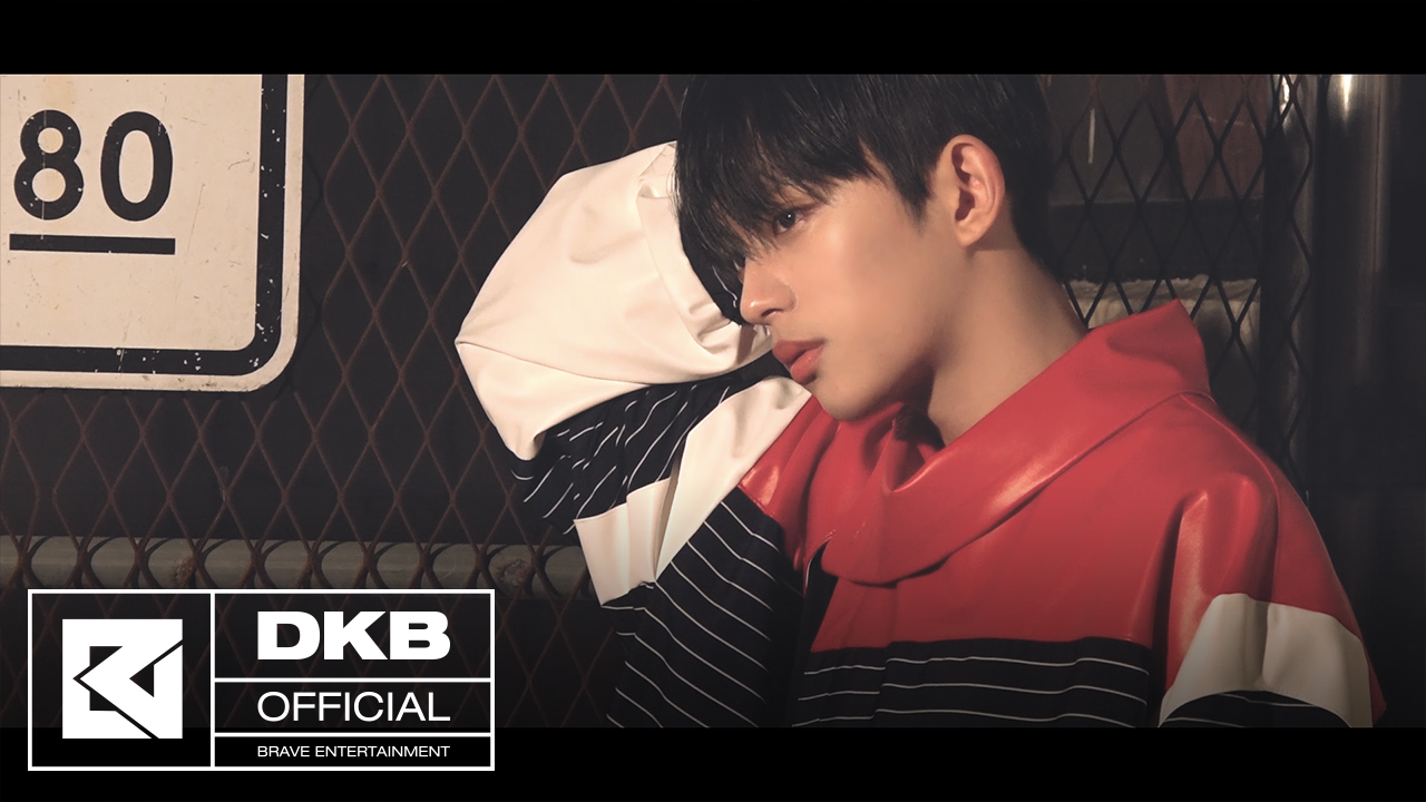 다크비(DKB) - 2nd Mini Album [LOVE] Jacket Making Film