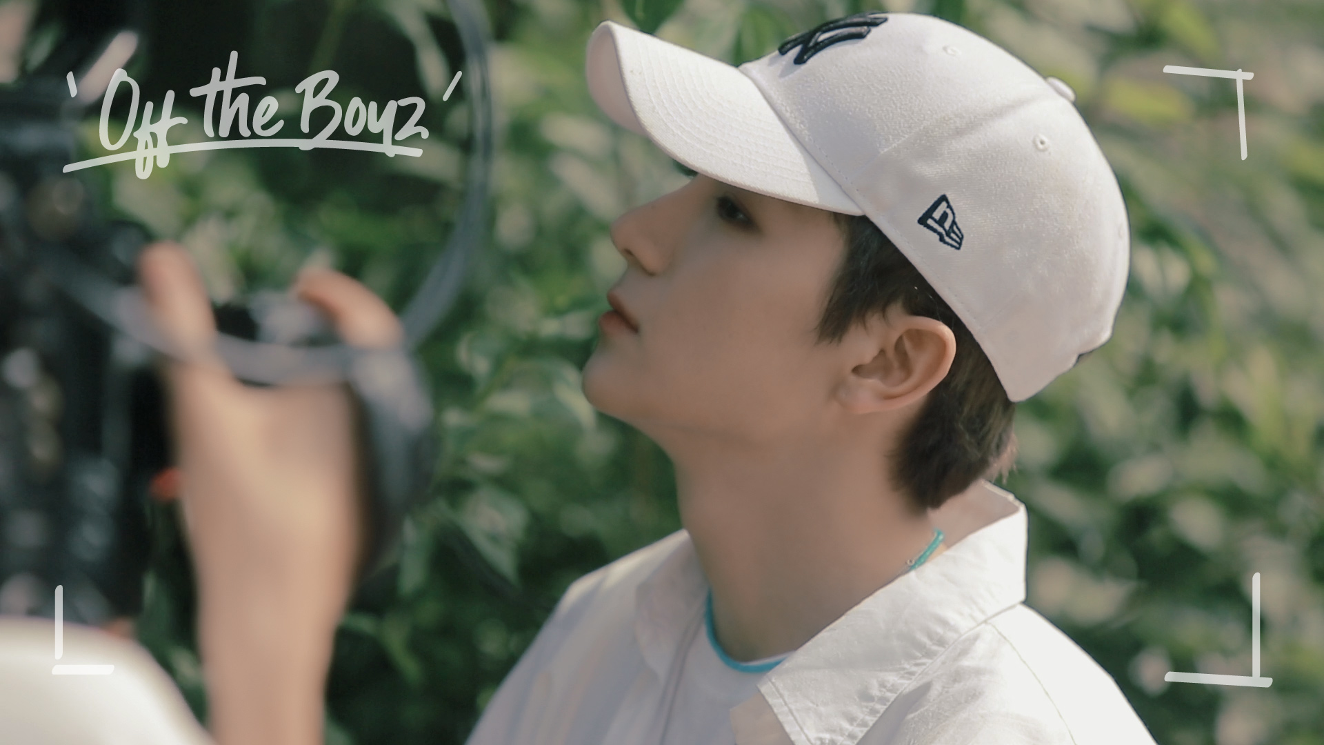 [OFF THE BOYZ] A to BOYZ HYUNJAE Cover Song ‘아이유(IU)-사랑이 지나가면’ MAKING