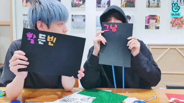 Tomorrow X Together V Live