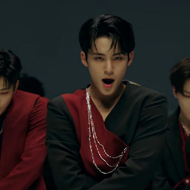 V Live V Live