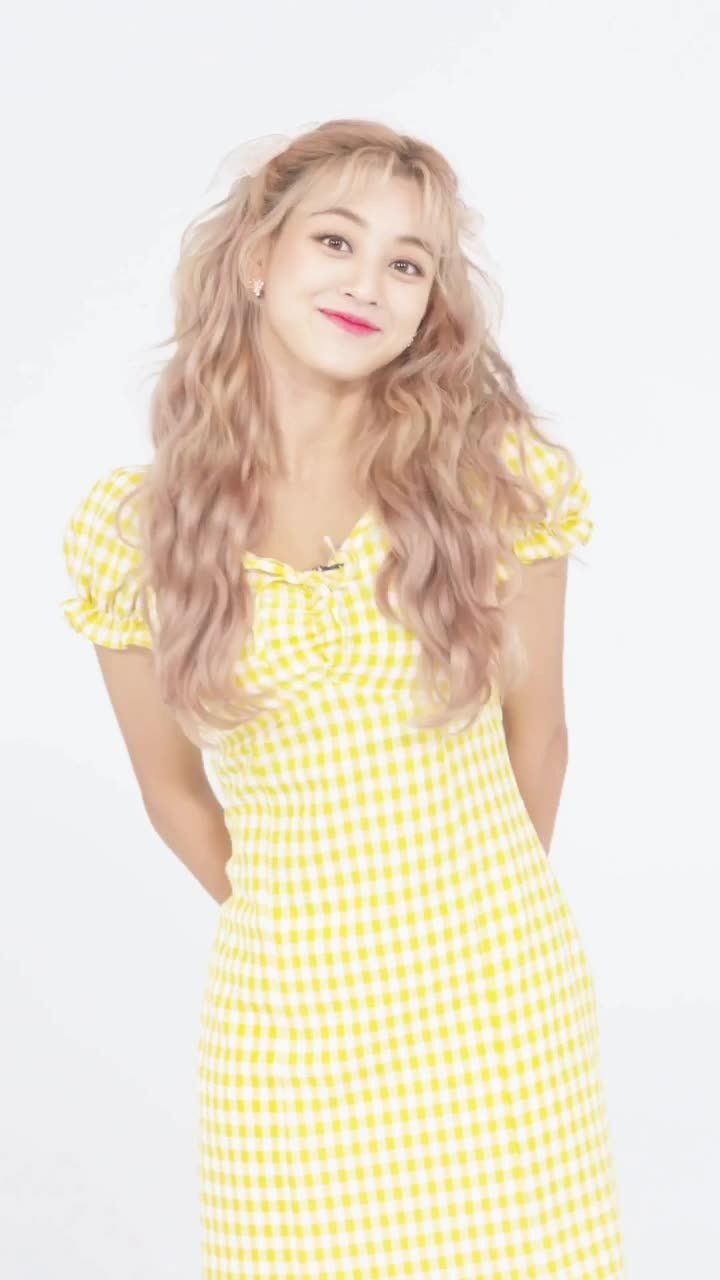 v live