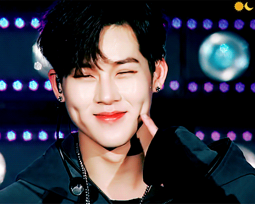 68747470733a2f2f73332e616d617a6f6e6177732e636f6d2f776174747061642d6d656469612d73.gif?type=w1000