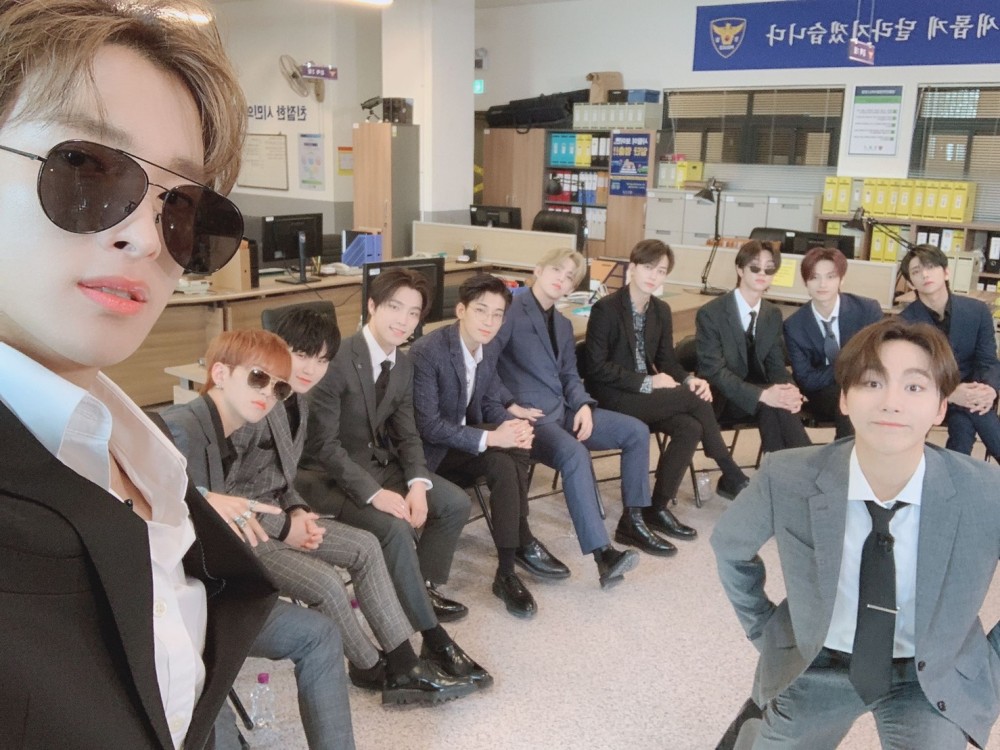 V Live V Live