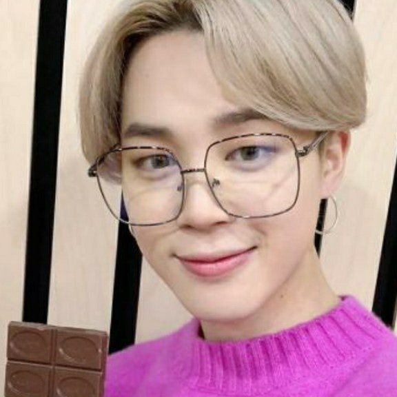 V Live Mochi with the biggest praise kink. v live