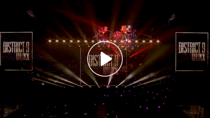 V Live Stray Kids World Tour District 9 Unlock In Seoul Dvd Blu Ray Preview