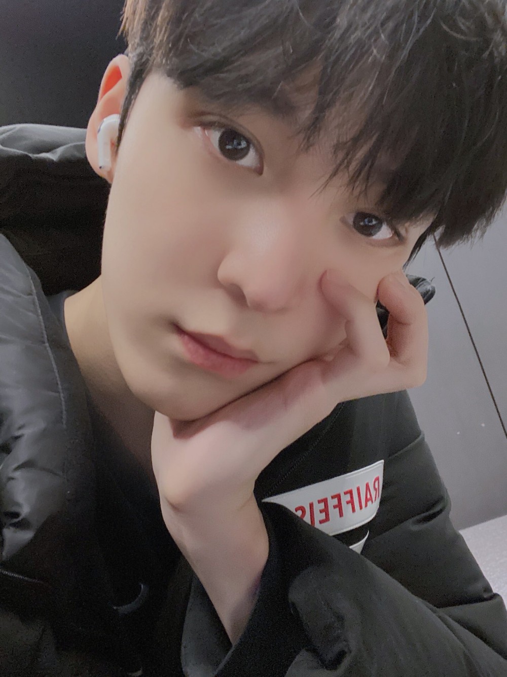 V Live V Live