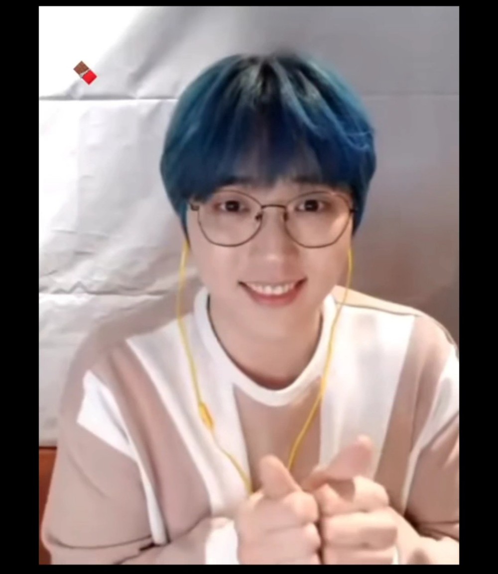 V Live V Live