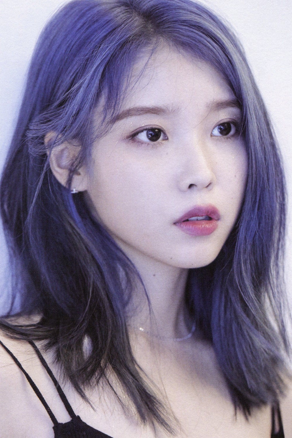 V LIVE