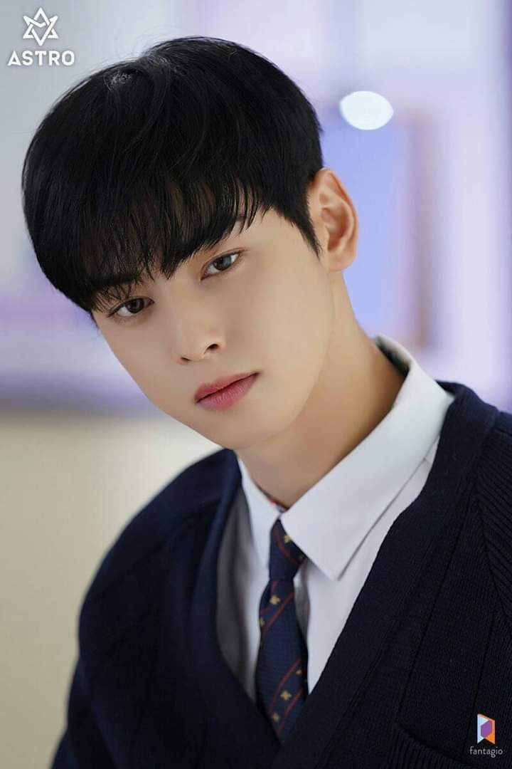 V LIVE