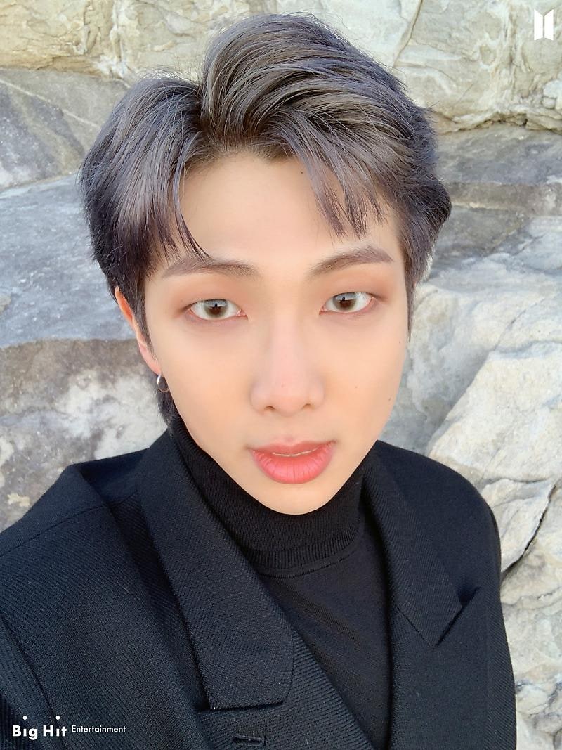 V Live