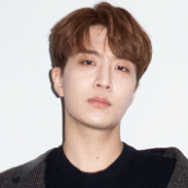 영재 (YOUNGJAE)