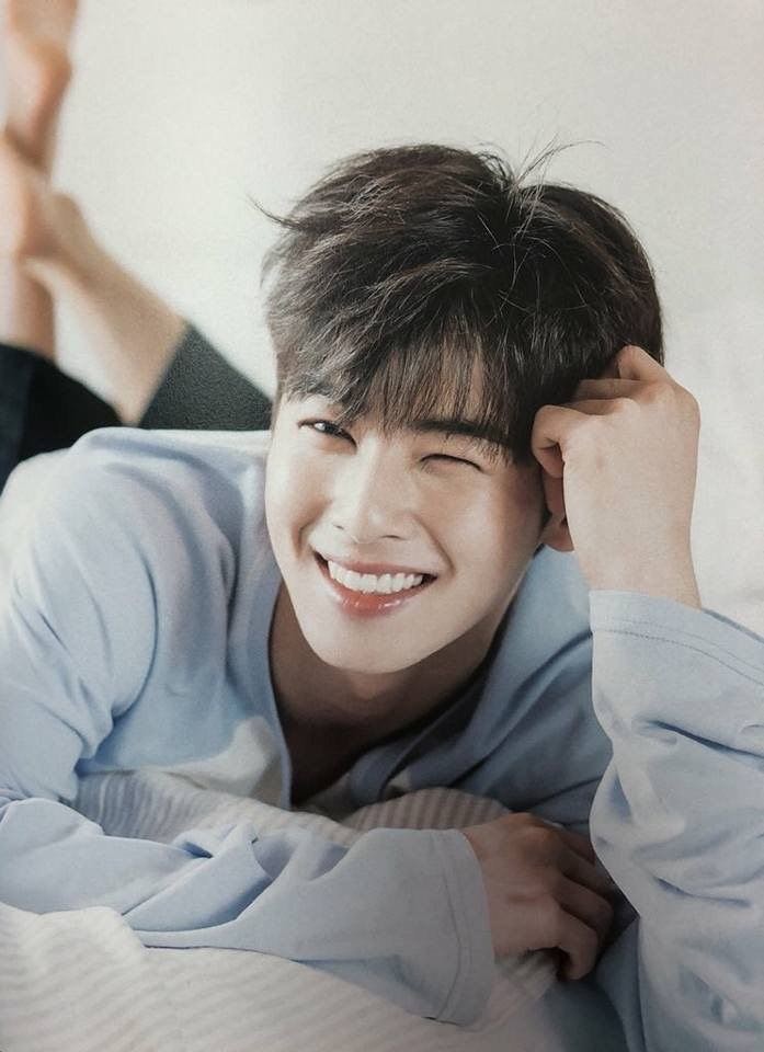 Cha Eun Woo Laughing / Visual Cew 07 Wattpad / He debuted as an actor