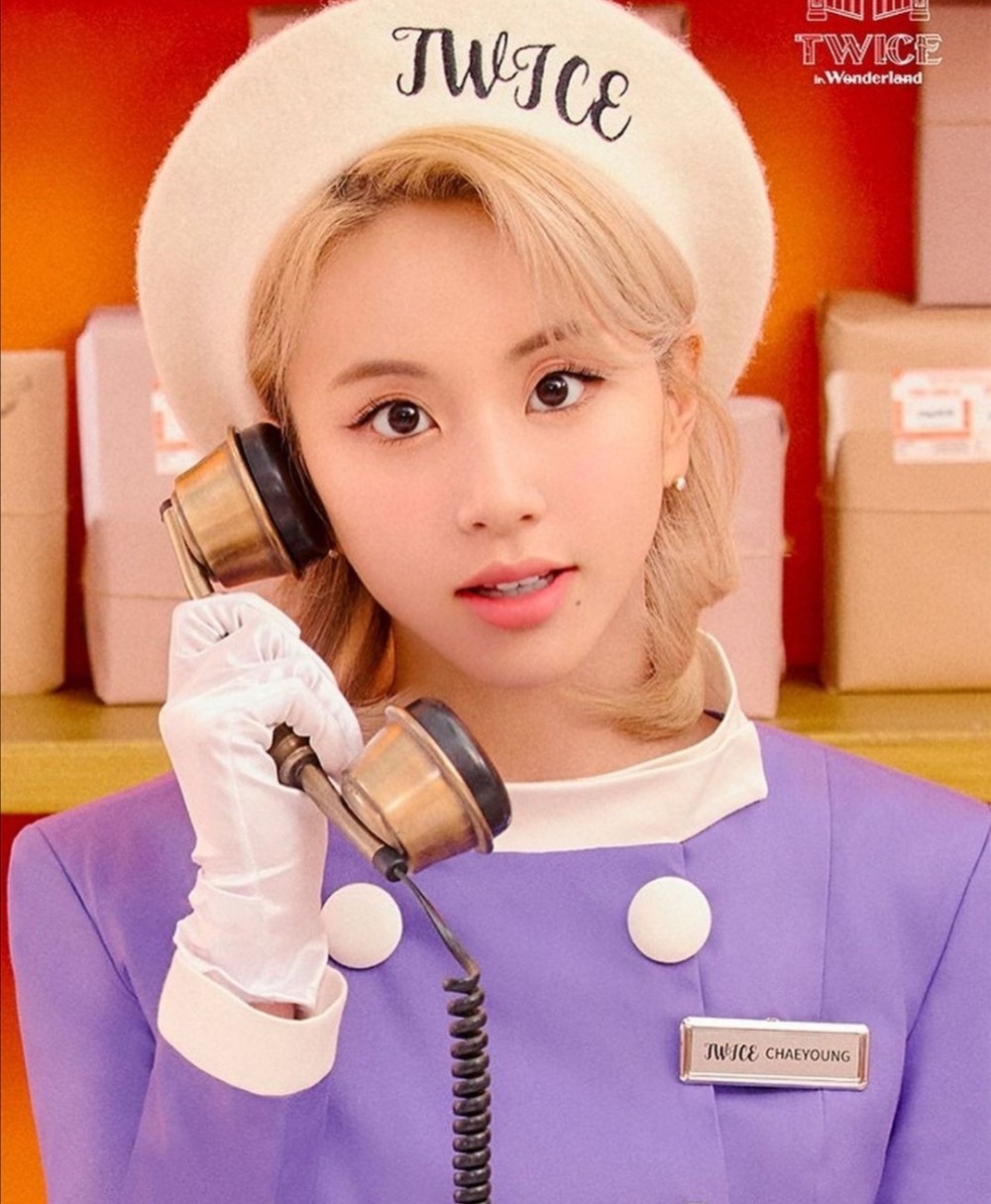 v live