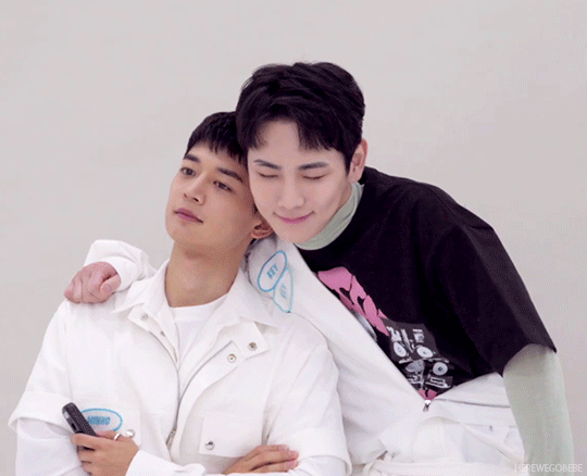 V Live