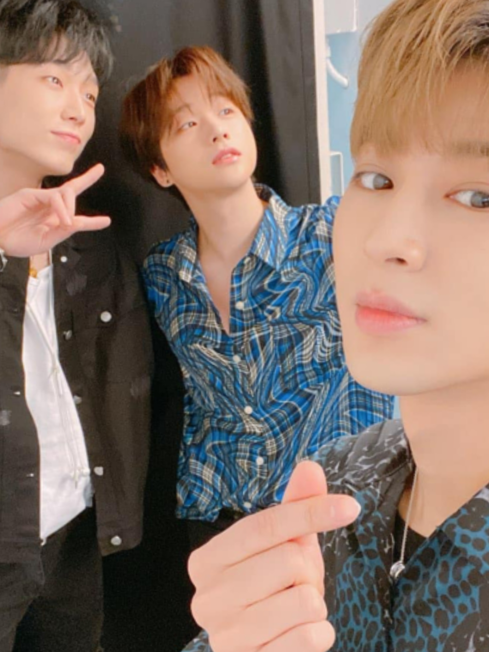 V Live