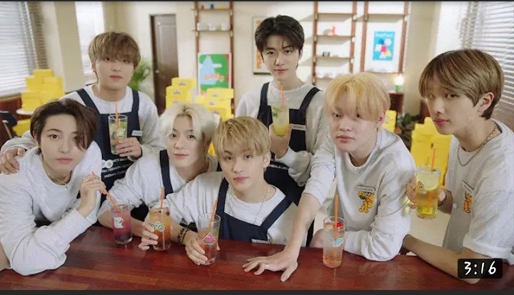 V Live