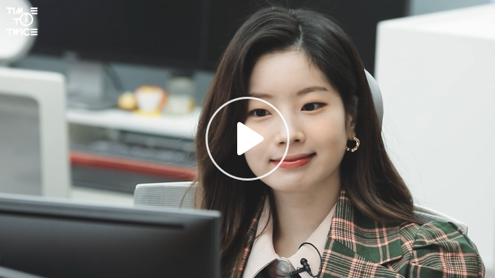 v live