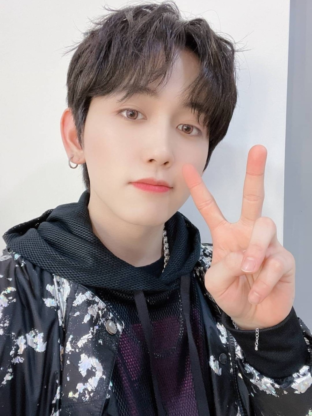 V Live V Live