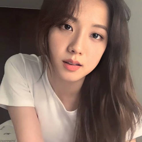 V LIVE